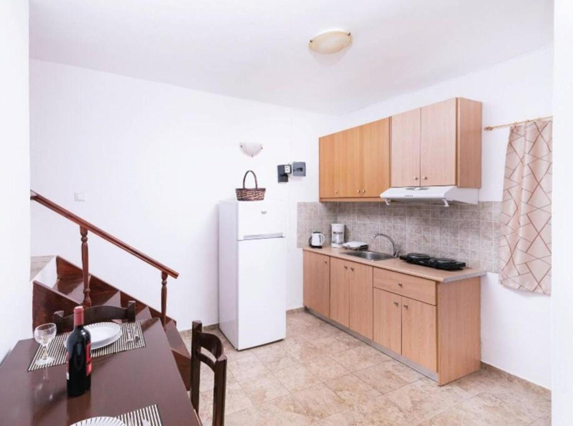 Apartment Panagiotis 卡米拉日 外观 照片